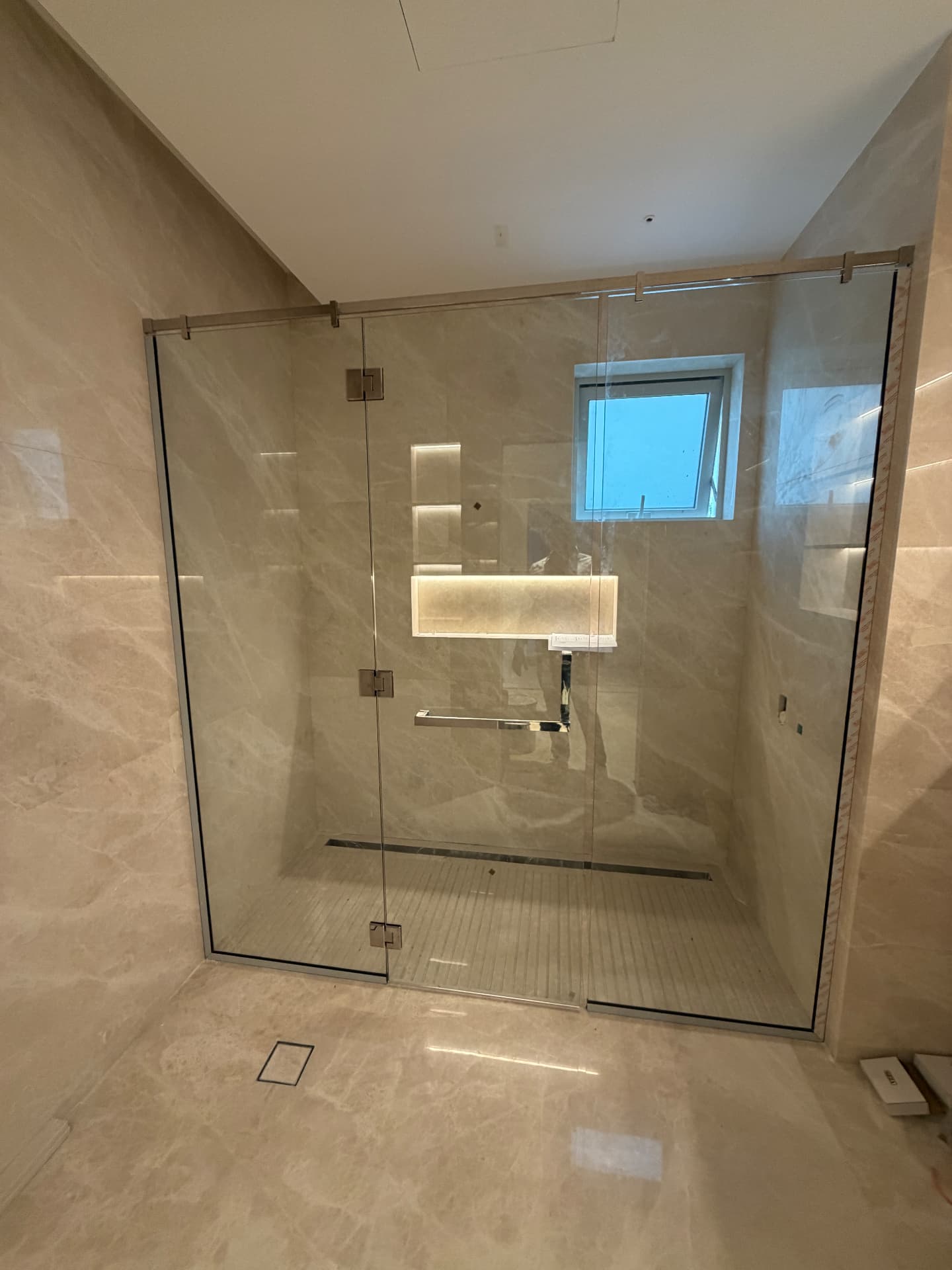 Walk-in shower