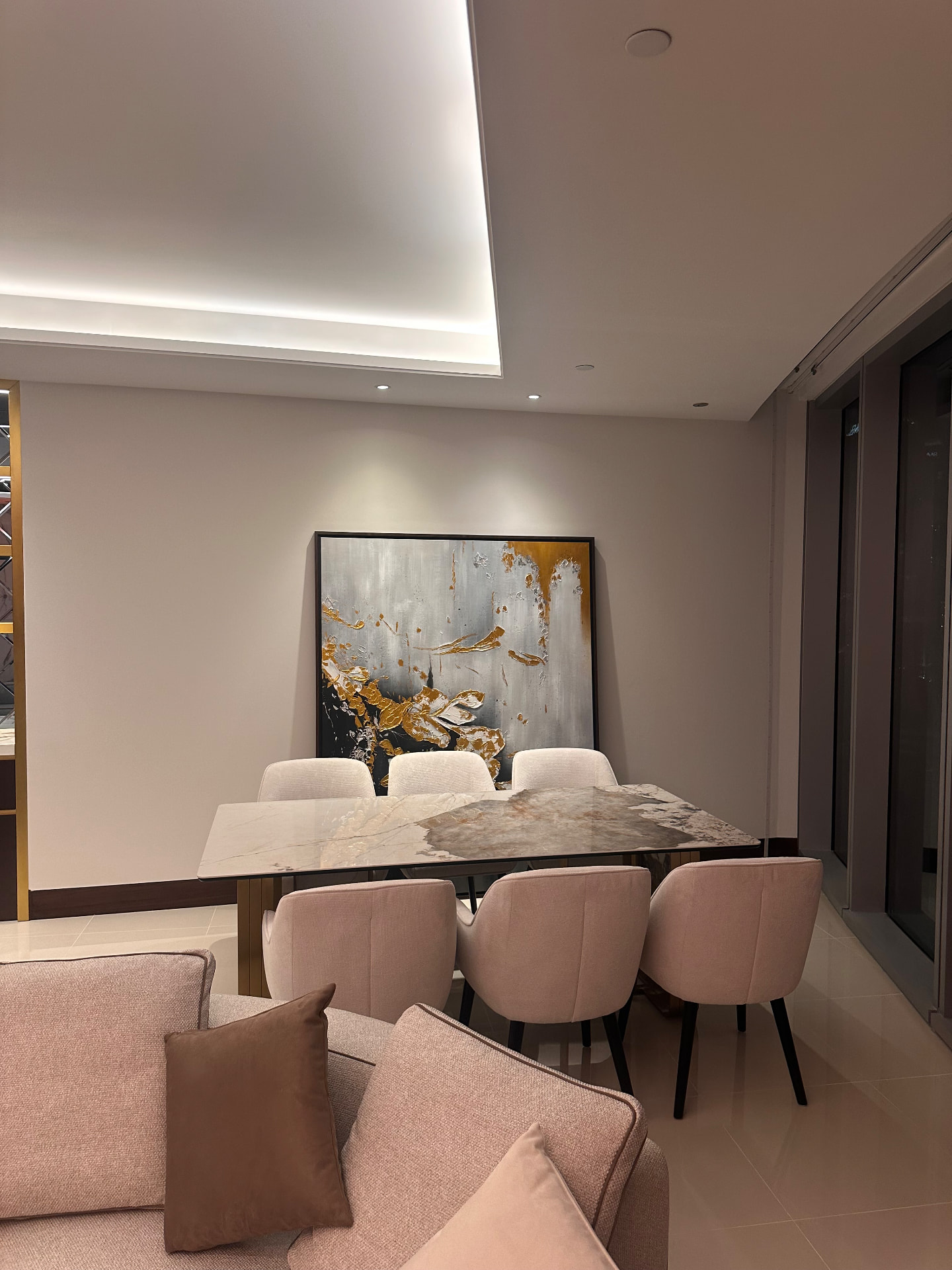 Dining room, lit ceiling